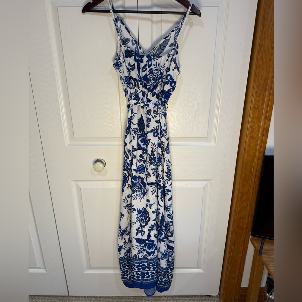 Cupshe Blue and White Floral Maxi Dress - Picture 6 of 7